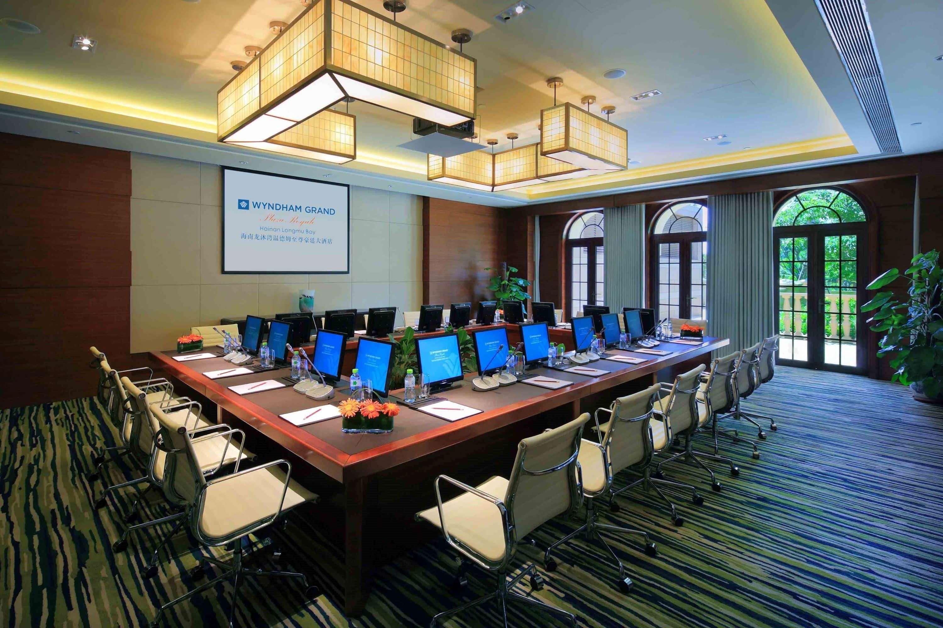 Ledong Wyndham Grand Plaza Royale Hainan Longmu Bay מראה חיצוני תמונה